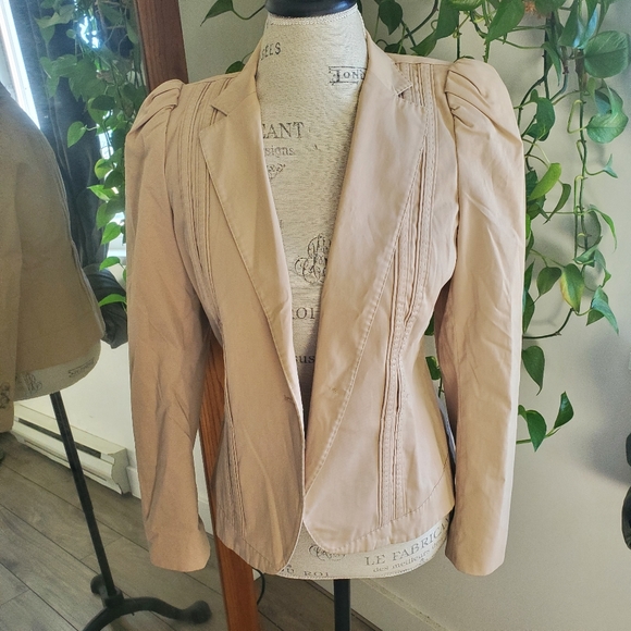 ZARA | Collared Puff Shoulder Single Breasted Beige Blazer Jacket (Size S/M) - Picture 3 of 13